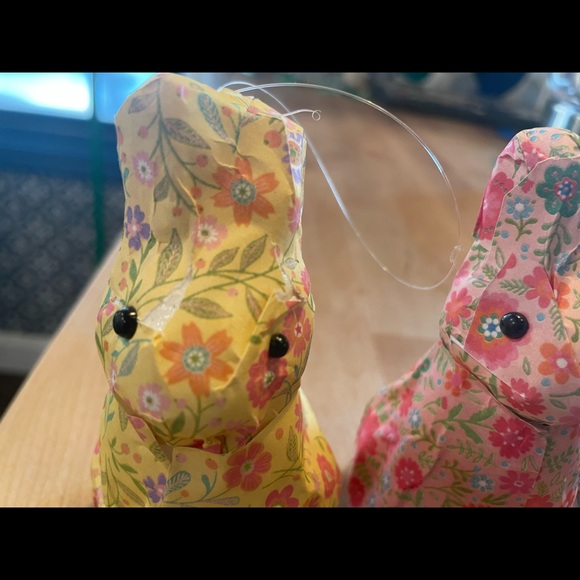 Set of 3 paper  mache’ bunnies - Picture 6 of 7